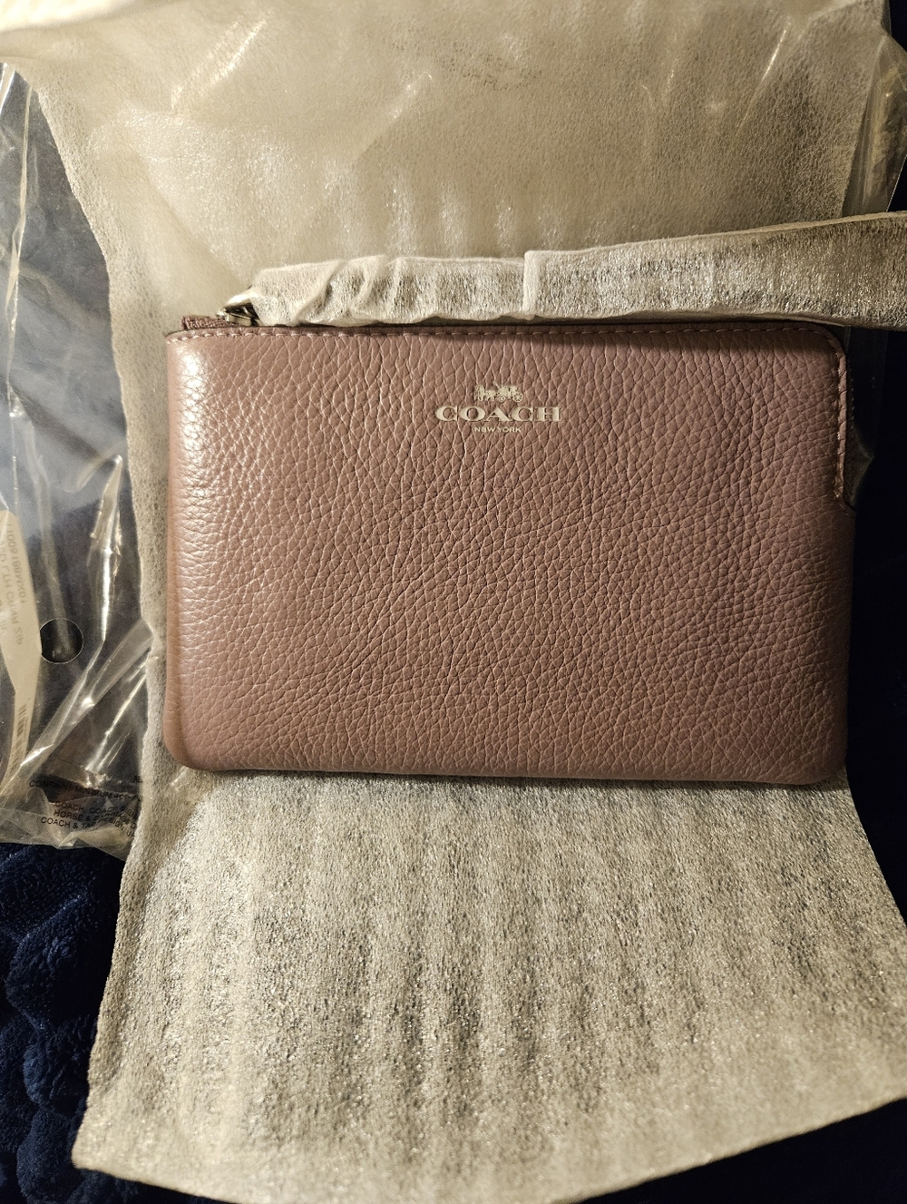 Coach Pebbled Leather Zip Pouch in Jasmine (Lavender)